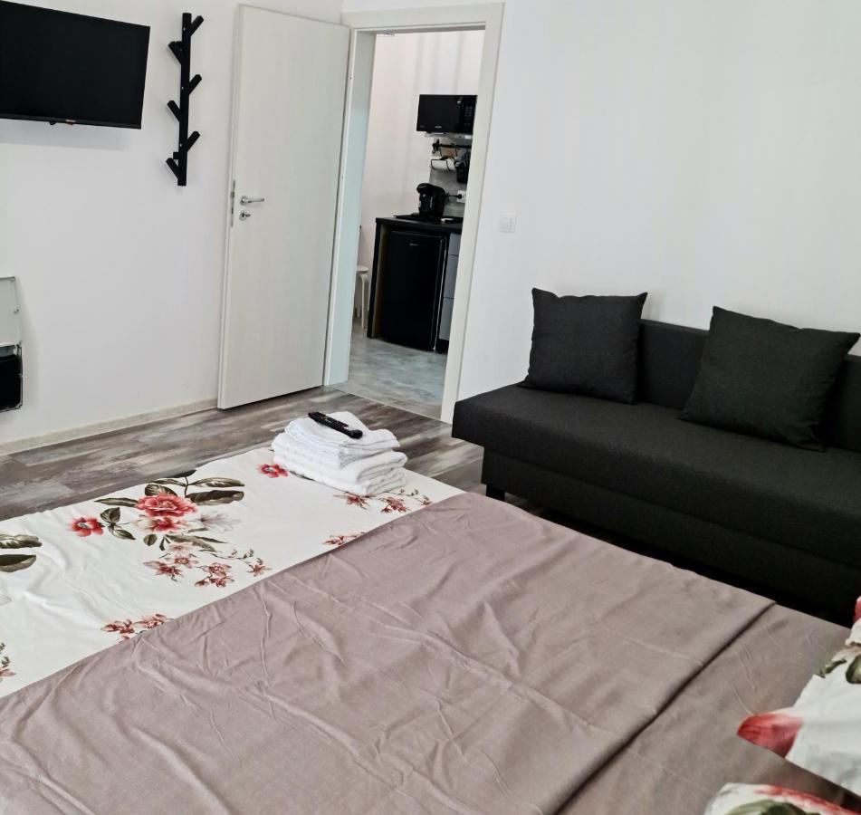Apartament E'Special No3 Алба Юлия Екстериор снимка